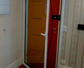 Porta de giro acústica em Pinheiro